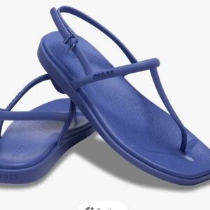 CROCS Women's Blue Thong Sandals size 10